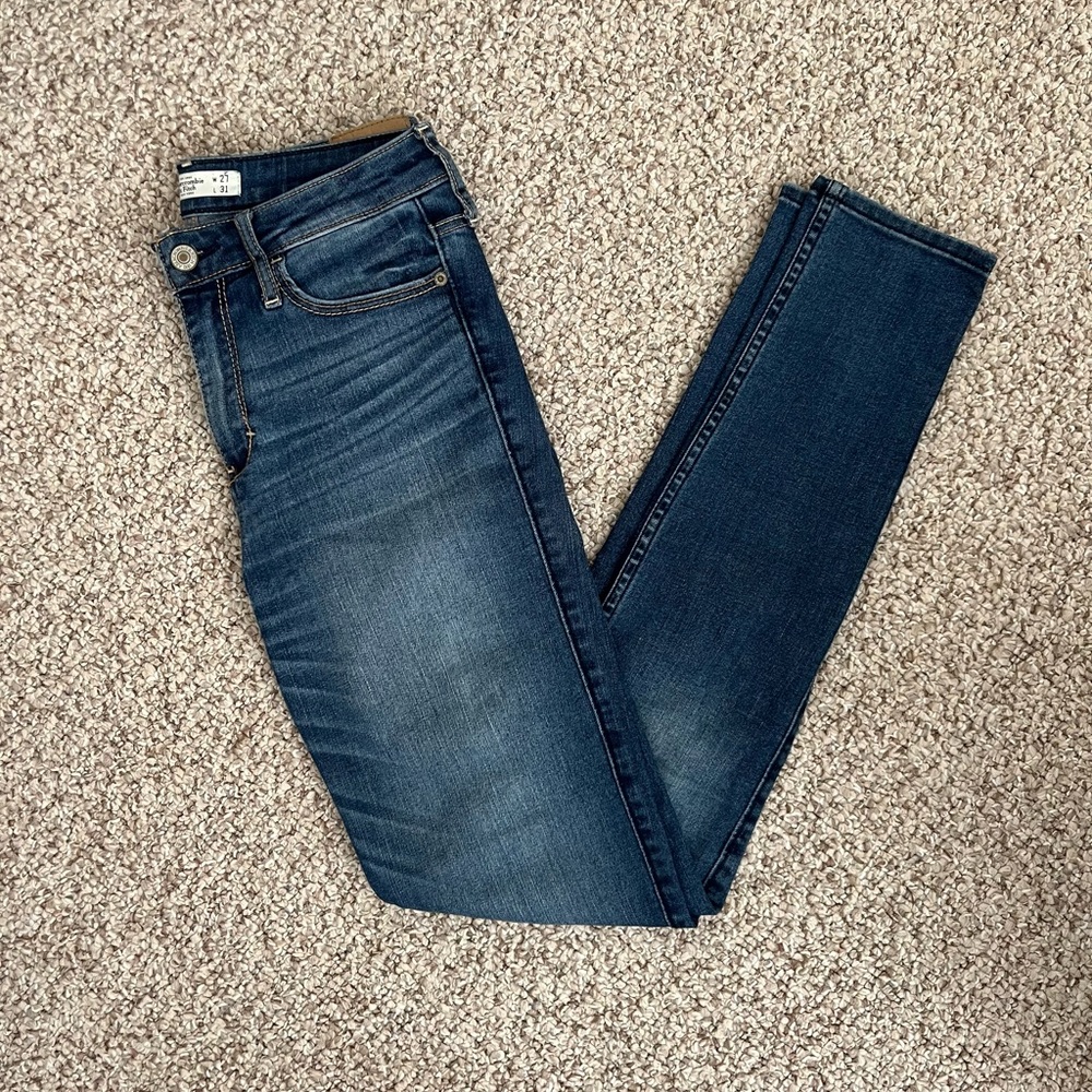 Abercrombie Mid-Rise Skinny Jeans